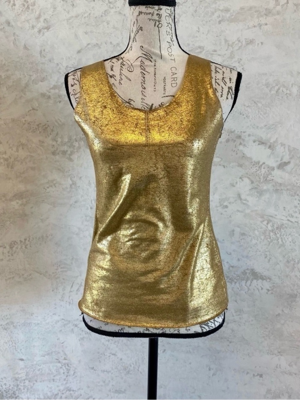 BCBG MaxAzria Madrah Gold Top